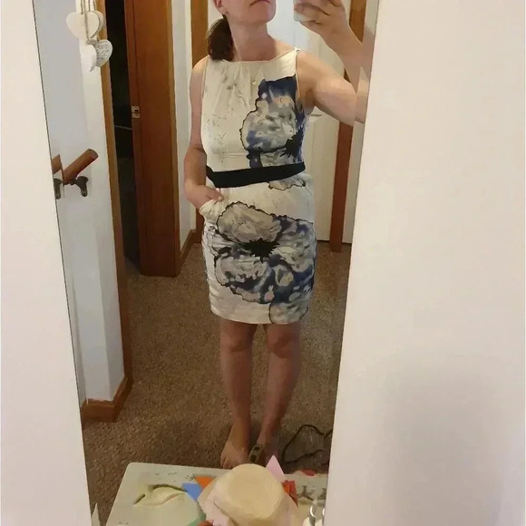 COPY - Diana von Furstenberg - Picture 2 of 3